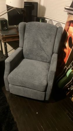 Small recliner