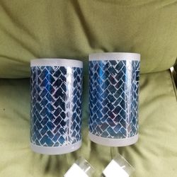 2 Candle holders 