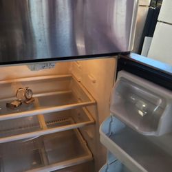 Frigidaire Fridge Apt Size 30 By 67 High 