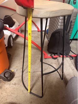 3 barstools