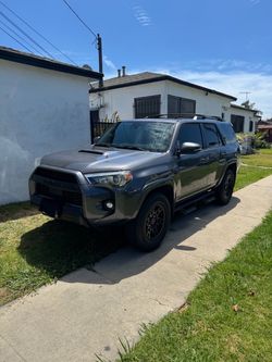 Toyota 4Runner TRD Off-Road Premium Sport Utility 4D
