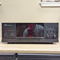 Yamaha Natural Sound M-80 Stereo Power Amplifier