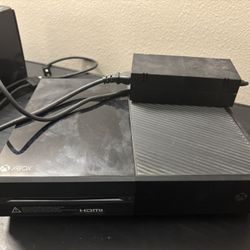 Xbox One console 