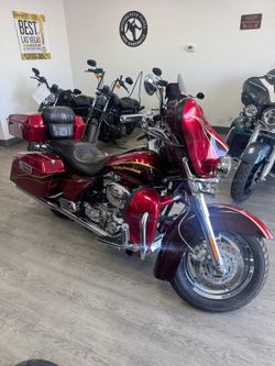 2005 Harley-Davidson Screaming Eagle FLHTCSE2
