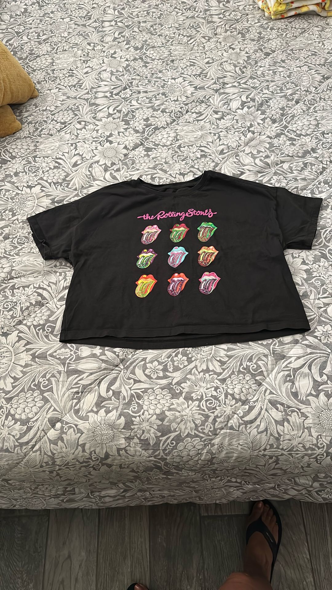 Girls Rolling Stones Crop Top, Worn Once