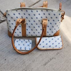 Dooney & Bourke Purse Bag Combo 