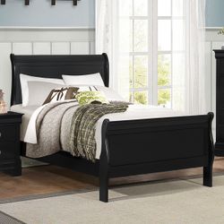 Mayville Sleigh King Bedroom Set (Black)