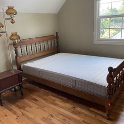 Vintage Wooden Baluster Bed Frame