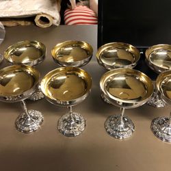 8 wine goblets silver plated.