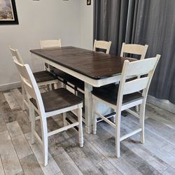 Farmhouse Style Dining Table 