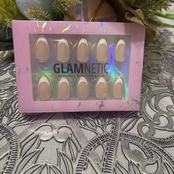 GLAMNETIC 