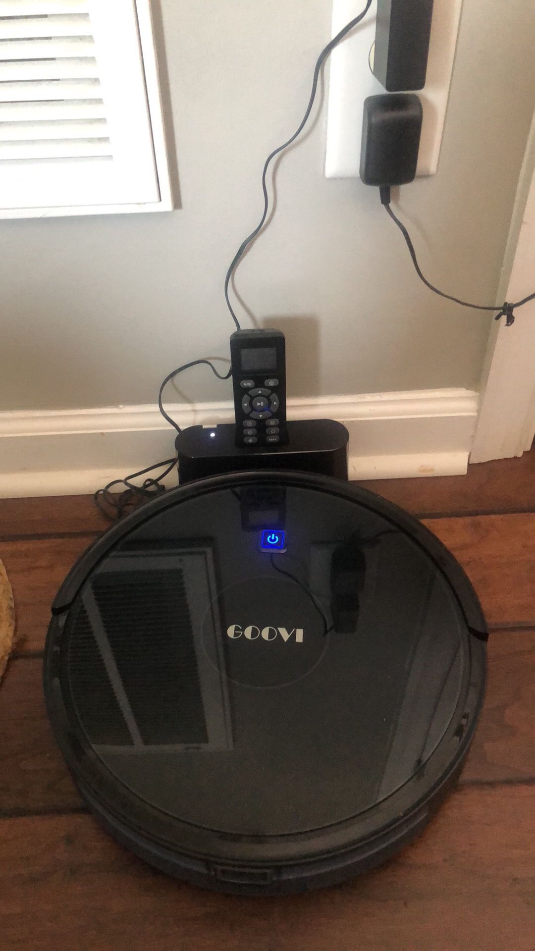 Goovi Robot Floor Vac