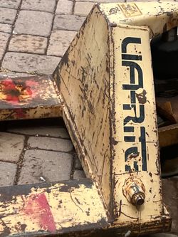 Pallet jack