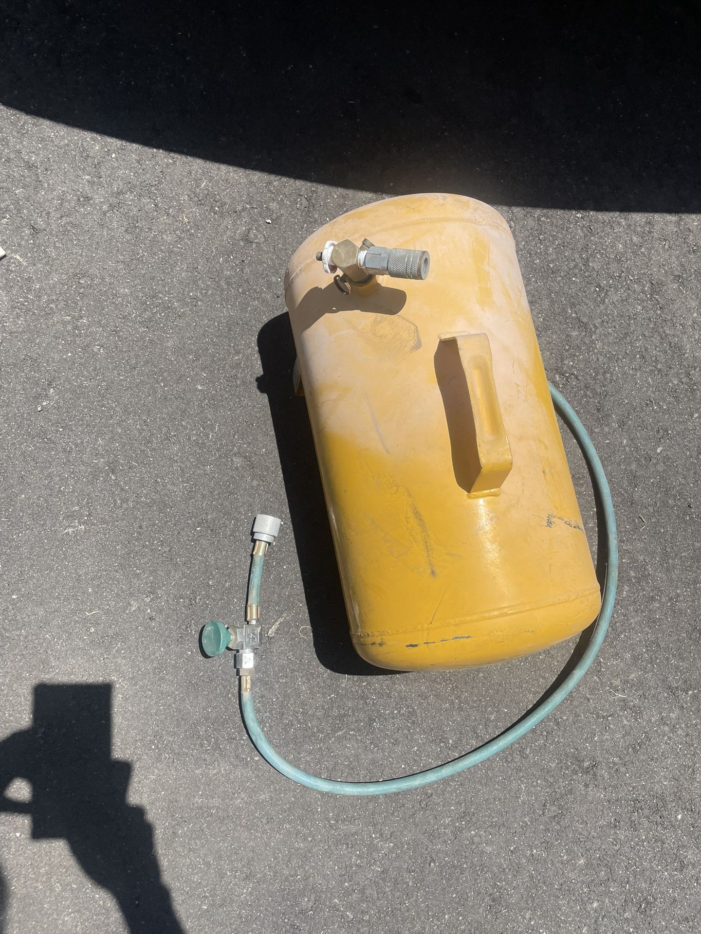 Empty Air Compressor