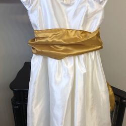 Size 2 flower girl dress.