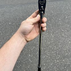 Snap On 3/8ths Extended Swivel Head Ratchet  