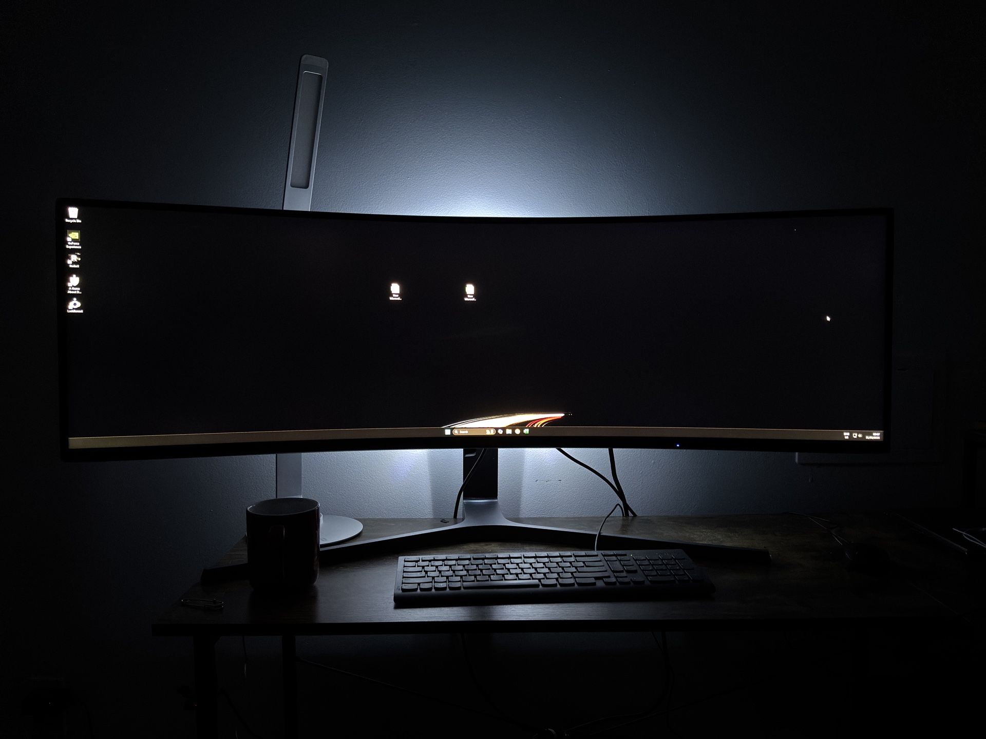 Wide Screen Monitor 49’ Samsung Odyssey