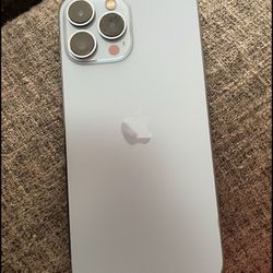 SIERRA BLUE IPHONE 13 Pro Max READ DESCRIPTION BEFORE MESSAGEING ME 