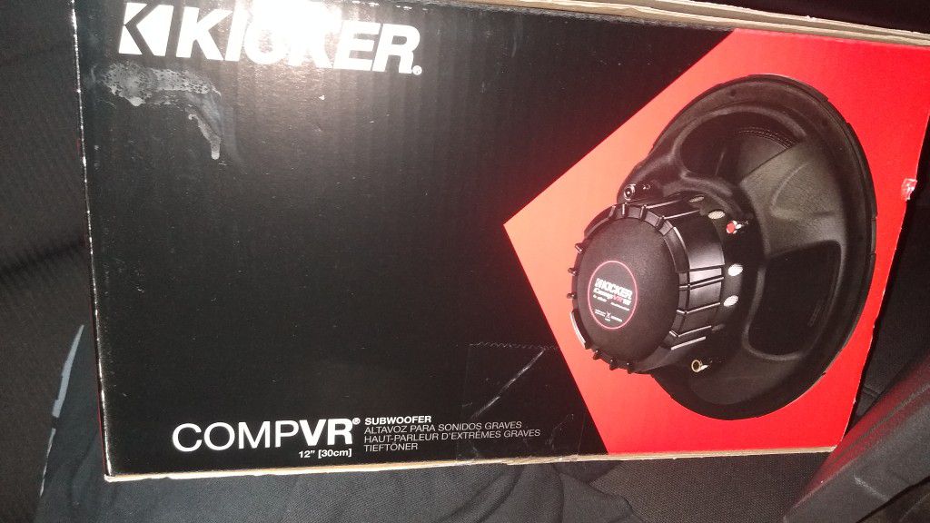Brand New kicker subwoofer and amp