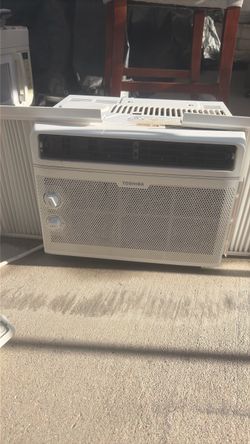 Toshiba Window Air Conditioner