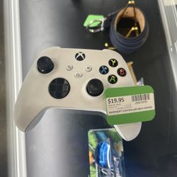 X Box Controllers 