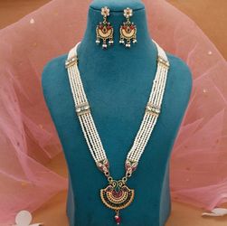 Gorgeous Fashion Mala Necklace Set