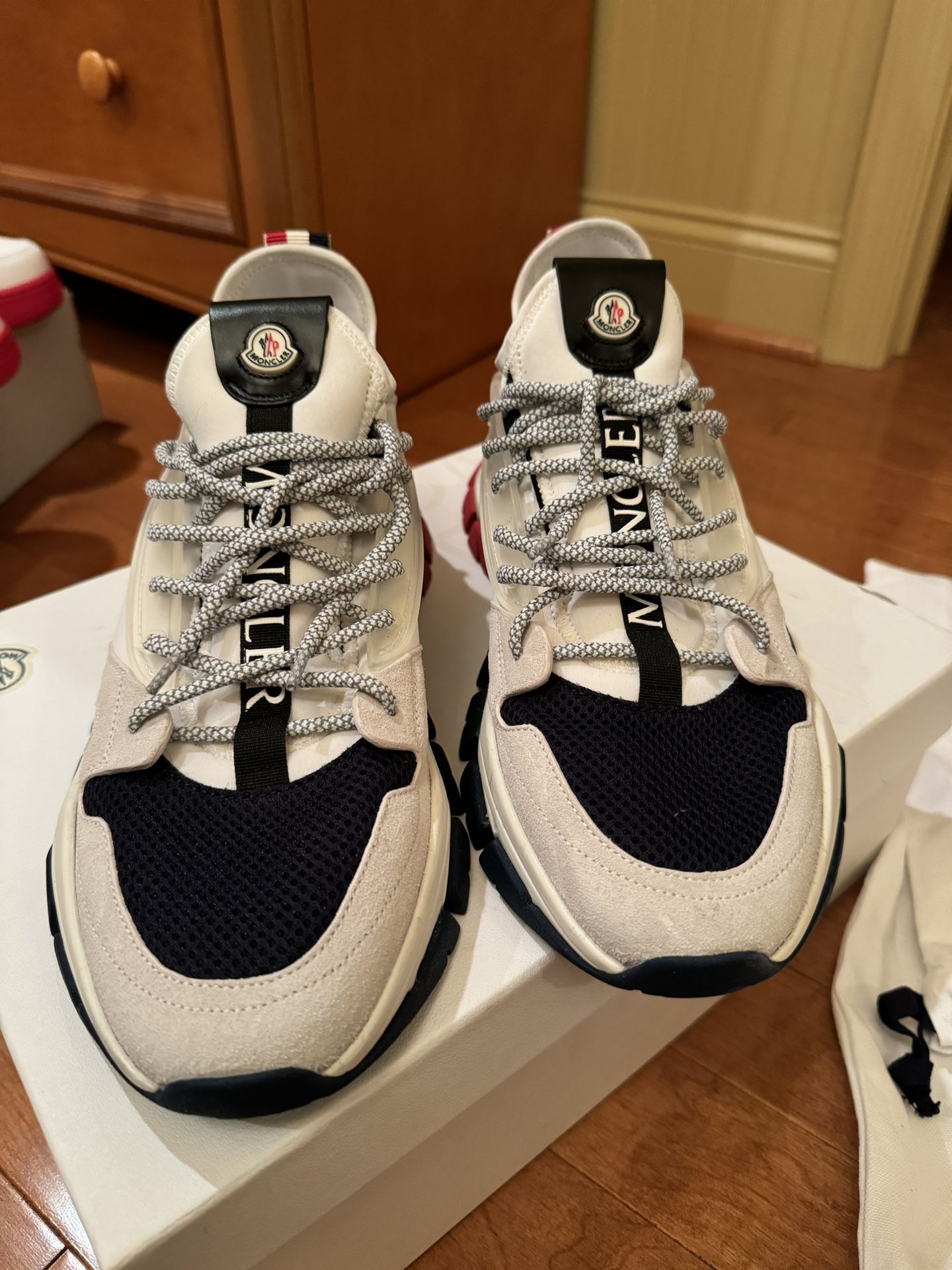 Moncler Trevor Sneakers Men White Red Blue Size 10.5 44 for Sale 