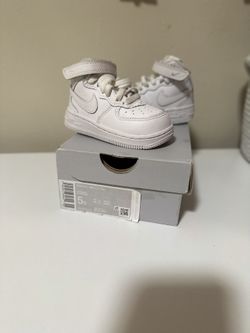 Nike Force 1 Mid  Le