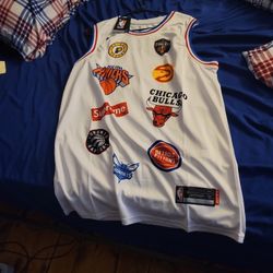 Brand New Supreme Jersey Xl