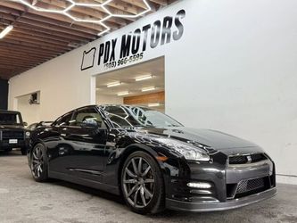 2013 Nissan GT-R