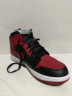 NEW NIKE AIR JORDAN 1 Mid BANNED Bred Black Red Size 11.5 DS 2020