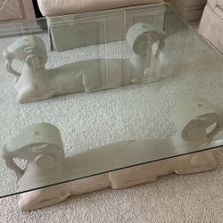 Sculptural glass Coffee Table 