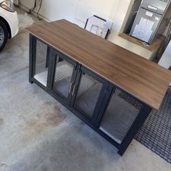 Modern Furniture Dog Crate / Kennel Table – Like New
