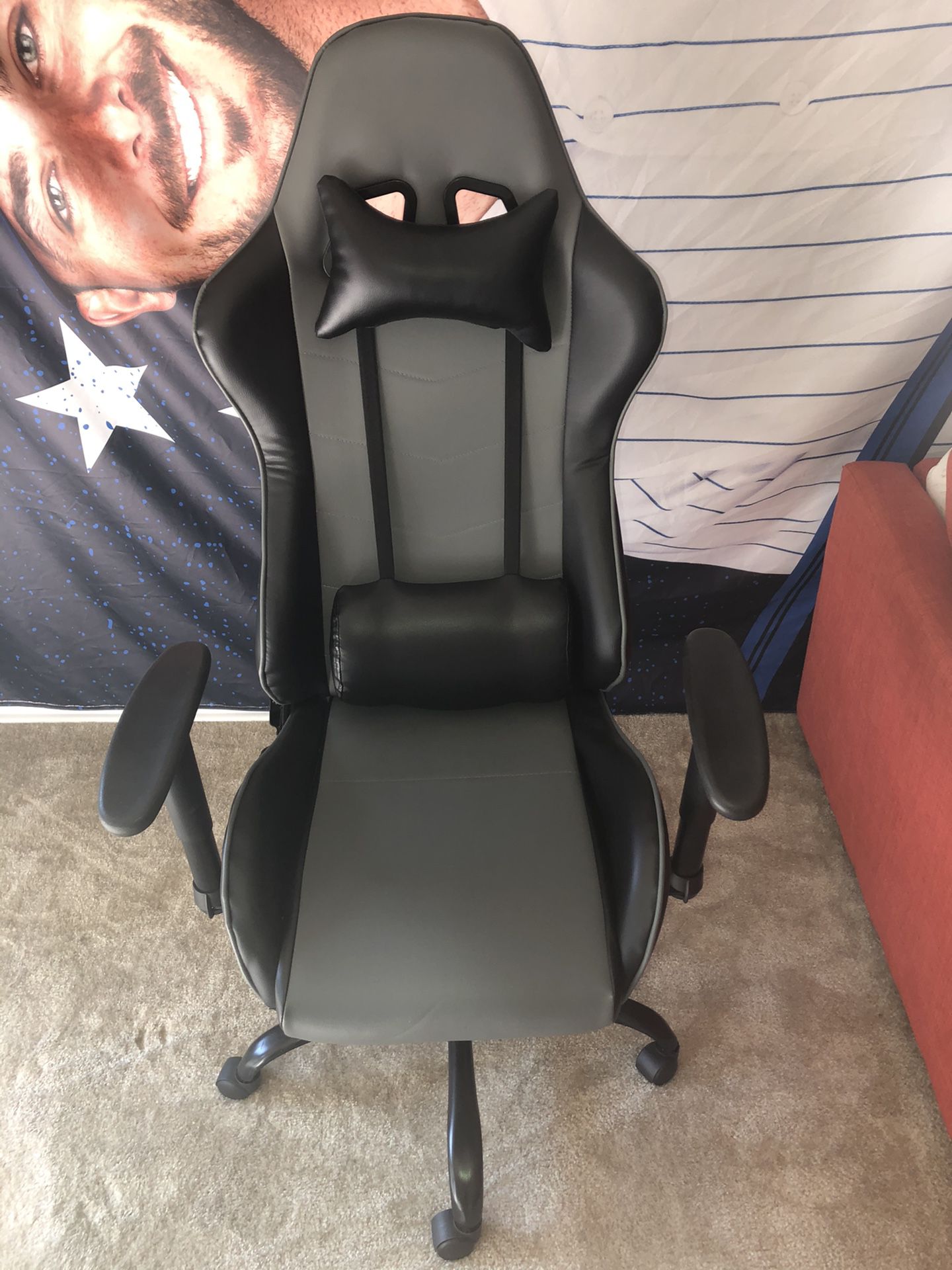 Computer/Gaming chair