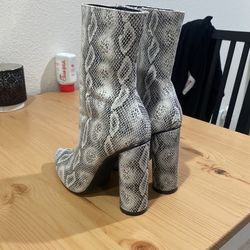 Snake Boot Heels Size 6 Women