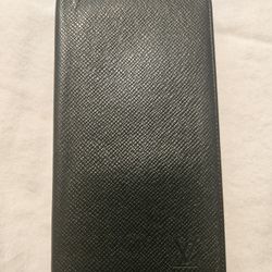 Louis Vuitton Long Billfold Taiga