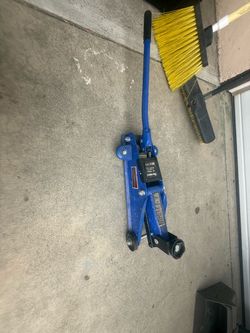 Duralast 2 ton carjack