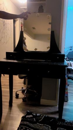 Make up Table