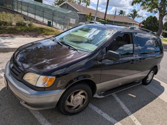 2002 Toyota Sienna