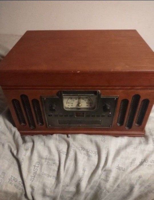 Old Time Crosley AM FM CD Cassette Lp Player Works Great