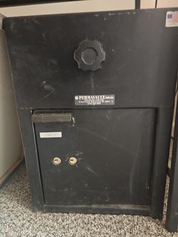 Permavault Drop Box Safe 