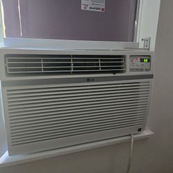 Large Window AC Unit 