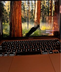 MacBook