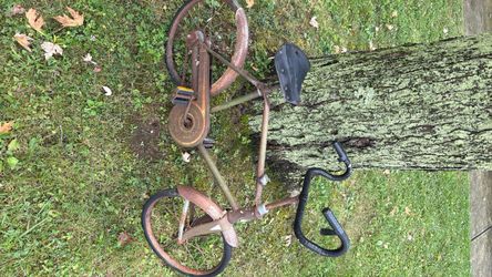 Pedal bike antique