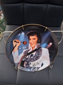 PLATO. ELVIS. PRESLY. DE CORASION