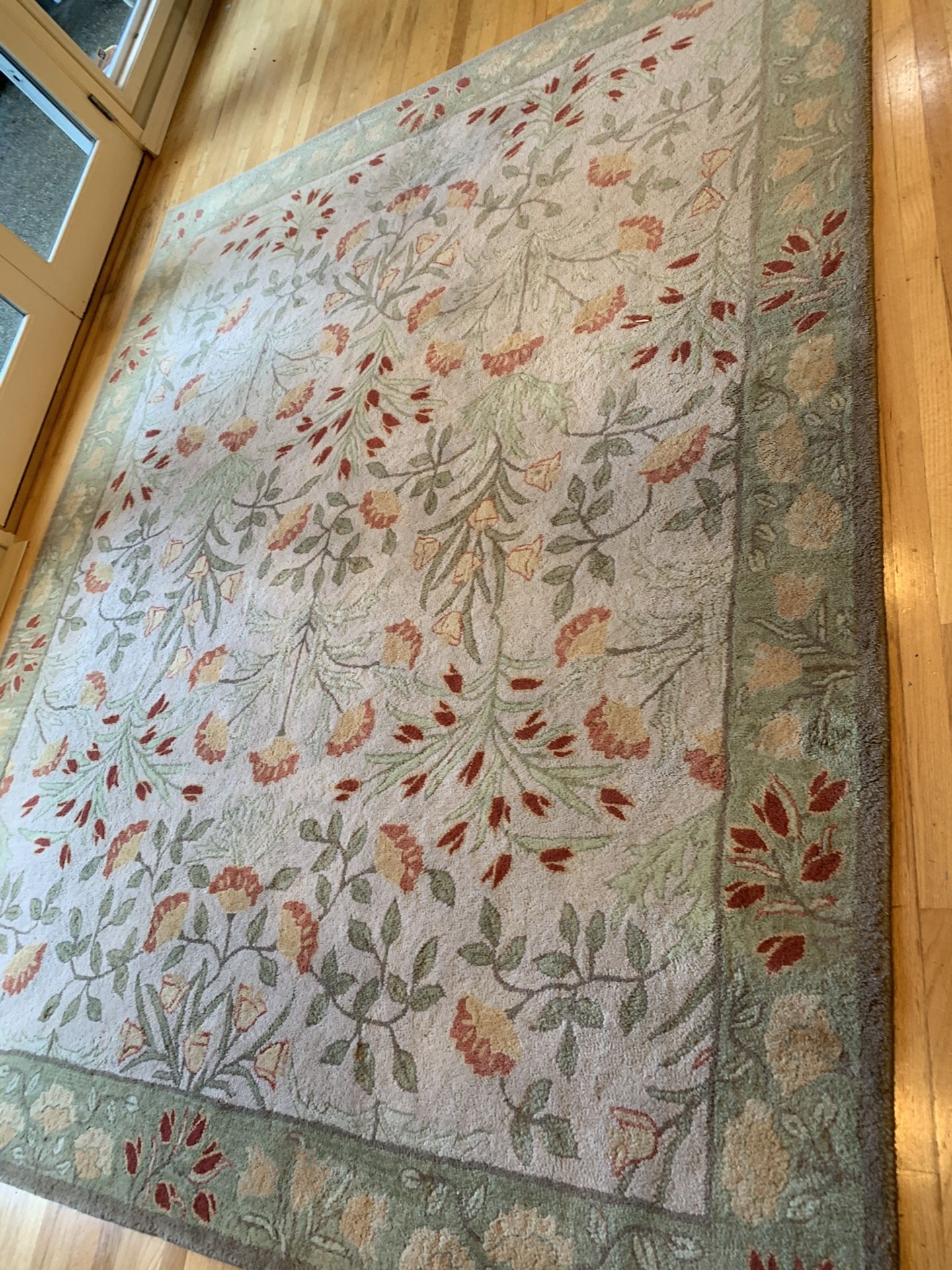 8x10 Pottery Barn Rug 80 OBO for Sale in Bellevue, WA OfferUp