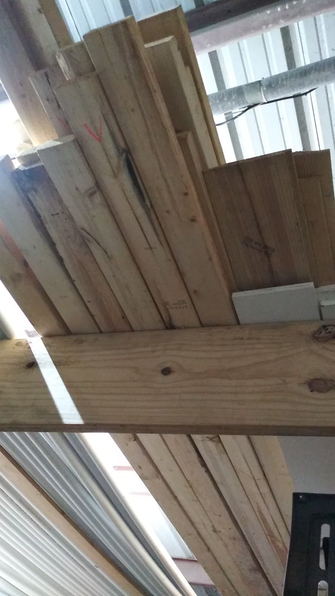 2x4x16. Yellow pine