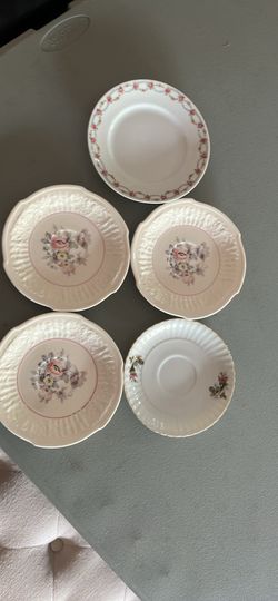Vintage plates