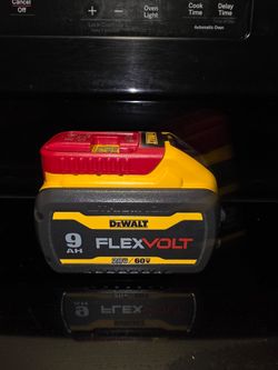 Dewalt FlexVolt 60V 9AH Lithium Ion Battery brand new never used Hablo español