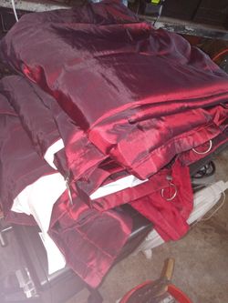 Like New Peri Home Collections 7ft By 4ft Blackout Curtains